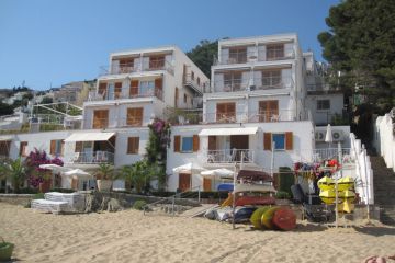 Apartaments Santa Llúcia  